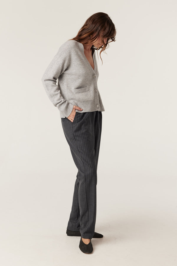 CABLE MELBOURNE Cashwool V-Neck Cardigan - Grey Marle SzL