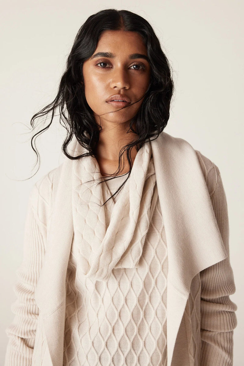 CABLE Merino Long Wrap Cardigan - Antique White SzM