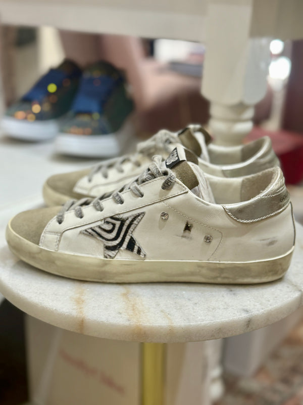 GOLDEN GOOSE Super Star Zebra Pony Print Star - EU39