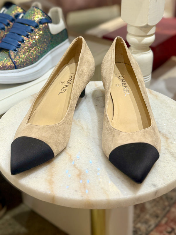 CHANEL Gabrielle Coco Suede Pumps - Nude/Black EU42