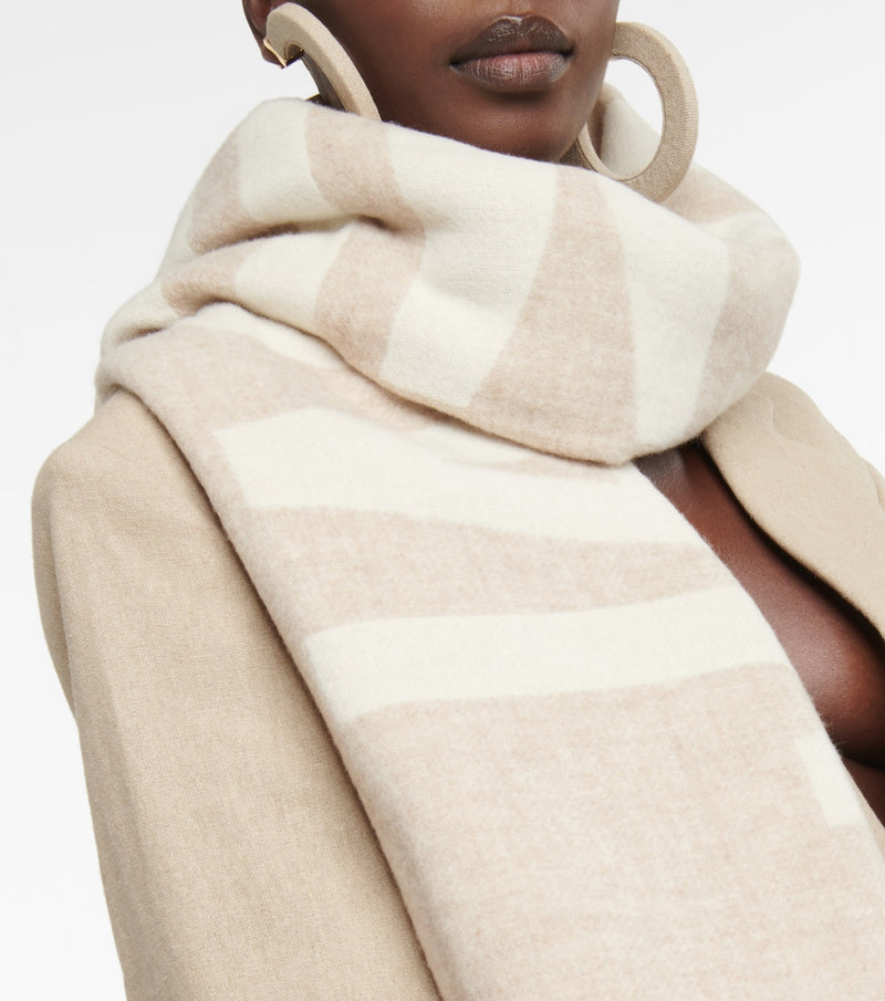 JACQUEMUS Logo Virgin Wool Scarf - Beige